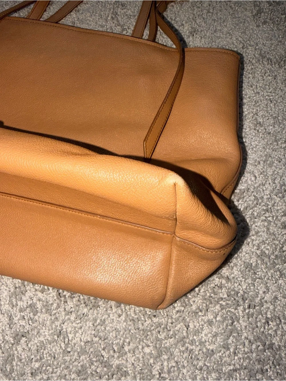 Vitello Daino Leather Vitello Daino Front Pocket Tote